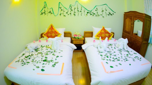 Standard Twin Room